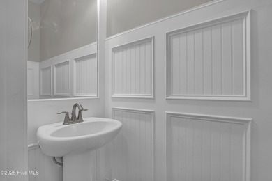 $30,000 PRICE IMPROVEMENT - OFFERED BELOW RECENTLY APPRAISED on North Shore Country Club in North Carolina - for sale on GolfHomes.com, golf home, golf lot