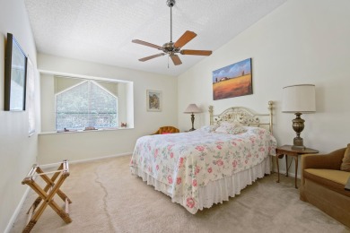 Welcome to this spacious 2-bedroom, 2-bath townhouse in the on Boca Delray Golf and Country Club in Florida - for sale on GolfHomes.com, golf home, golf lot