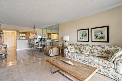 This beautifully updated 2/2 condo is located in a vibrant 55+ on  in Florida - for sale on GolfHomes.com, golf home, golf lot