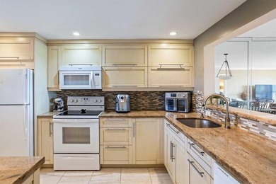 This beautifully updated 2/2 condo is located in a vibrant 55+ on  in Florida - for sale on GolfHomes.com, golf home, golf lot