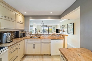 This beautifully updated 2/2 condo is located in a vibrant 55+ on  in Florida - for sale on GolfHomes.com, golf home, golf lot