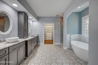 $40,000 below most recent appraised value, and seller financing on River Landing Golf Course in North Carolina - for sale on GolfHomes.com, golf home, golf lot