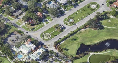 Incredible Snell Isle redevelopment opportunity priced at land on The Renaisssance Vinoy Golf Club in Florida - for sale on GolfHomes.com, golf home, golf lot