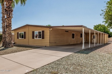 This spacious home features a SPLIT floorplan w/ 3 BEDROOMS & 2 on Sun Lakes Country Club in Arizona - for sale on GolfHomes.com, golf home, golf lot
