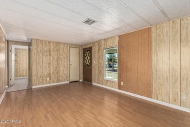 This spacious home features a SPLIT floorplan w/ 3 BEDROOMS & 2 on Sun Lakes Country Club in Arizona - for sale on GolfHomes.com, golf home, golf lot