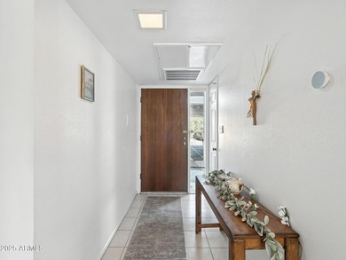 Pride of ownership is evident in this updated 2 bedroom 2 bath on Arizona Golf Resort and Conference Center in Arizona - for sale on GolfHomes.com, golf home, golf lot