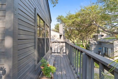 Welcome to this inviting 2-bedroom, 2-bath condo with a on Rockport Country Club in Texas - for sale on GolfHomes.com, golf home, golf lot