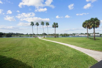 Stunning and elegant Penthouse Condo with 12ft ceilings and on North Palm Beach Country Club in Florida - for sale on GolfHomes.com, golf home, golf lot