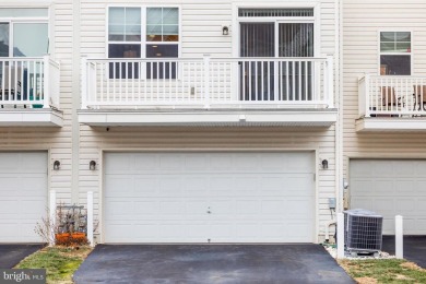 Luxury 4-level townhome in sought-after Brambleton Overlook on Brambleton Golf Course in Virginia - for sale on GolfHomes.com, golf home, golf lot