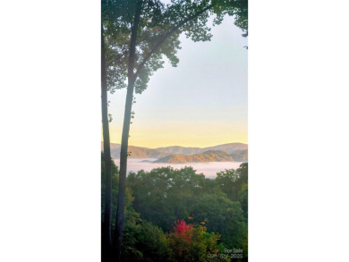 This is a must-see, upscale well-appointed condo in the gorgeous on Mountain Air Country Club in North Carolina - for sale on GolfHomes.com, golf home, golf lot