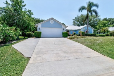 Lovely 3-bedroom, 2 bath, office/sewing room. Heated saltwater on Bent Pine Golf Club in Florida - for sale on GolfHomes.com, golf home, golf lot