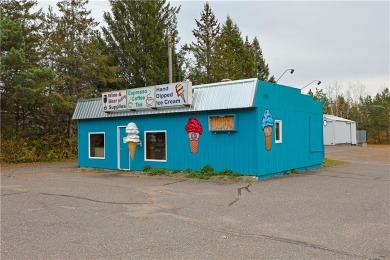 How can you go wrong with Ice Cream and Mini Golf? This Ice on Tee-A-Way Golf Club in Wisconsin - for sale on GolfHomes.com, golf home, golf lot