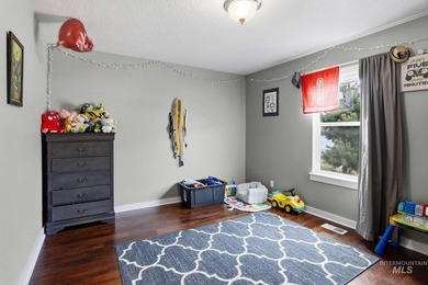 Very well maintained 2 level home in a private gated community on Ridgecrest Golf Course in Idaho - for sale on GolfHomes.com, golf home, golf lot