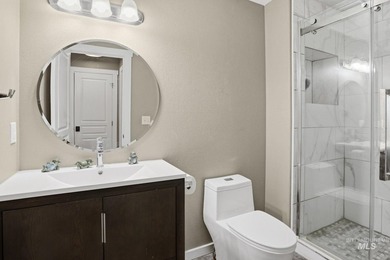 Very well maintained 2 level home in a private gated community on Ridgecrest Golf Course in Idaho - for sale on GolfHomes.com, golf home, golf lot