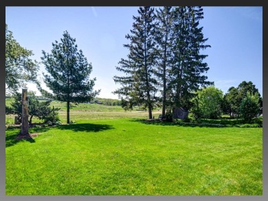 LIVE ON THE GOLF COURSE at TPC WISCONSIN .  This home sits on on Cherokee Country Club in Wisconsin - for sale on GolfHomes.com, golf home, golf lot