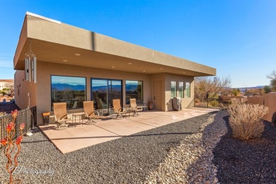 This gorgeous home is only 3 years old in the desirable Tuweap on Entrada at Snow Canyon in Utah - for sale on GolfHomes.com, golf home, golf lot