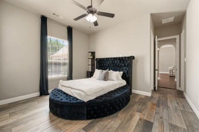 Welcome to this pristine one-story Standard Pacific home located on Trophy Club of Dallas in Texas - for sale on GolfHomes.com, golf home, golf lot