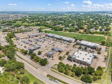 Welcome to this pristine one-story Standard Pacific home located on Trophy Club of Dallas in Texas - for sale on GolfHomes.com, golf home, golf lot
