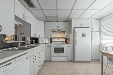 Fully furnished apartment in a clean, nice and active 55+ on Wynmoor Golf Course in Florida - for sale on GolfHomes.com, golf home, golf lot
