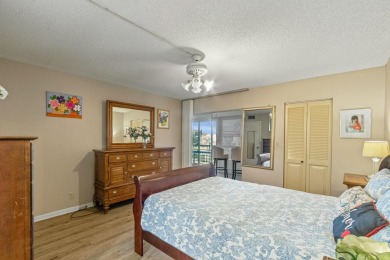 Fully furnished apartment in a clean, nice and active 55+ on Wynmoor Golf Course in Florida - for sale on GolfHomes.com, golf home, golf lot