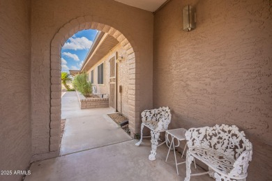 This is the largest townhome in Sun Lakes! 2 bed 2 bath home on Cottonwood Country Club in Arizona - for sale on GolfHomes.com, golf home, golf lot