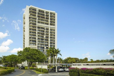 Welcome to this light-filled 2-bedroom, 2-bathroom condo in a on The President Country Club in Florida - for sale on GolfHomes.com, golf home, golf lot