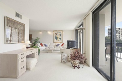 Welcome to this light-filled 2-bedroom, 2-bathroom condo in a on The President Country Club in Florida - for sale on GolfHomes.com, golf home, golf lot