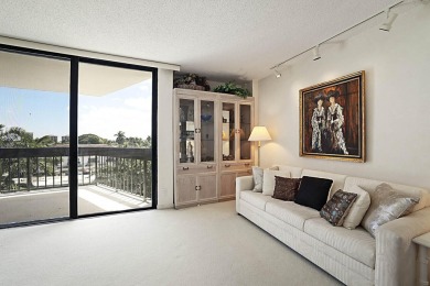 Welcome to this light-filled 2-bedroom, 2-bathroom condo in a on The President Country Club in Florida - for sale on GolfHomes.com, golf home, golf lot