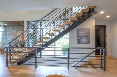 Exquisite 7,100 Sq Ft Modern Estate in the gated Loch Lloyd on Loch Lloyd Country Club in Missouri - for sale on GolfHomes.com, golf home, golf lot