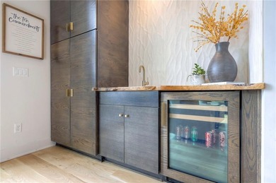 Exquisite 7,100 Sq Ft Modern Estate in the gated Loch Lloyd on Loch Lloyd Country Club in Missouri - for sale on GolfHomes.com, golf home, golf lot