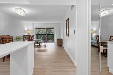BEAUTIFUL 55+ GATED COMMUNITY! **REMODELED** unit featuring 2 on Inverrary Country Club in Florida - for sale on GolfHomes.com, golf home, golf lot