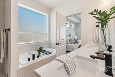Thoughtfully designed single-level floor plan offers 3 bedrooms on Hunters Point Golf Club in Idaho - for sale on GolfHomes.com, golf home, golf lot