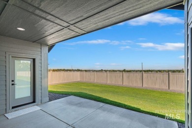 Thoughtfully designed single-level floor plan offers 3 bedrooms on Hunters Point Golf Club in Idaho - for sale on GolfHomes.com, golf home, golf lot