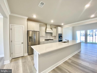 END UNIT-TWO PRIMARY BEDROOMS!  NOW COMPLETED, MOVE IN READY! on Plantation Lakes Golf and Country Club in Delaware - for sale on GolfHomes.com, golf home, golf lot