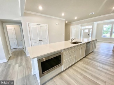 END UNIT-TWO PRIMARY BEDROOMS!  NOW COMPLETED, MOVE IN READY! on Plantation Lakes Golf and Country Club in Delaware - for sale on GolfHomes.com, golf home, golf lot