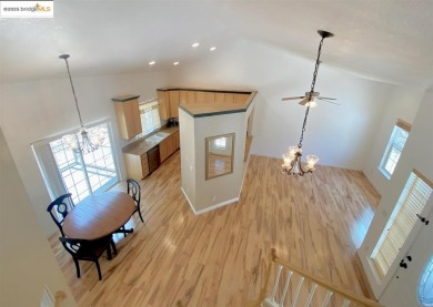 Welcome to the Gateway to Yosemite, Groveland! This 3 bedroom 2 on Pine Mountain Lake Country Club in California - for sale on GolfHomes.com, golf home, golf lot