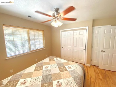 Welcome to the Gateway to Yosemite, Groveland! This 3 bedroom 2 on Pine Mountain Lake Country Club in California - for sale on GolfHomes.com, golf home, golf lot