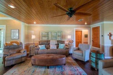 This stunningly renovated 5-bedroom, 3-bath ranch-style home on Lake Bruin Golf and Country Club in Louisiana - for sale on GolfHomes.com, golf home, golf lot