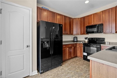 Make this your first stop! Come see this beautiful 3 Story on Bide-A-Wee Golf Course in Virginia - for sale on GolfHomes.com, golf home, golf lot