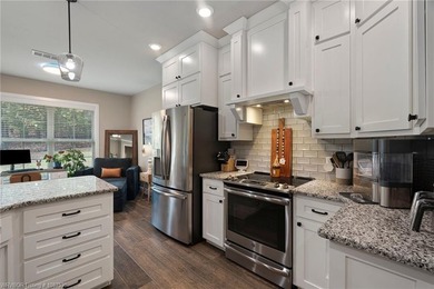 Beautiful 4 bedroom, 3 bath home located on the golf course on Eagle Crest Golf Course in Arkansas - for sale on GolfHomes.com, golf home, golf lot