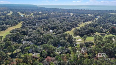 Beautiful 5-bedroom, 4-bath home in the coveted Lakewood Club on Lakewood Golf Club in Alabama - for sale on GolfHomes.com, golf home, golf lot
