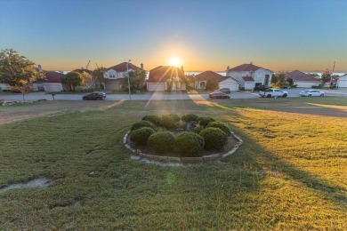 BYOBuilder. You just found the center of your new univerise! on Lakeside Village Golf Course in Texas - for sale on GolfHomes.com, golf home, golf lot