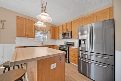 Impressive home w/over 3,100 sq ft of finished living space on Cumberland Trail Golf Club in Ohio - for sale on GolfHomes.com, golf home, golf lot