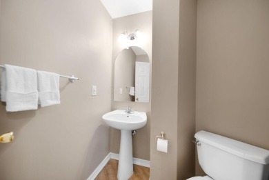 Impressive home w/over 3,100 sq ft of finished living space on Cumberland Trail Golf Club in Ohio - for sale on GolfHomes.com, golf home, golf lot