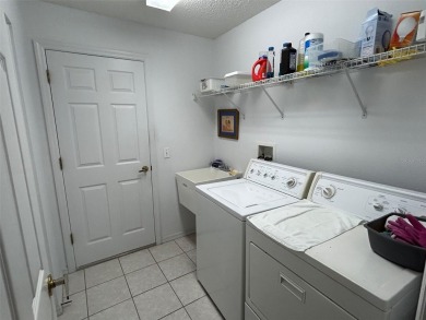 PRICE REDUCED!!This well maintained Victoria II has been updated on Heritage Pines Country Club in Florida - for sale on GolfHomes.com, golf home, golf lot