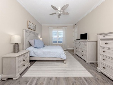 Under contract-accepting backup offers. Welcome to your custom on The Venice Golf and Country Club in Florida - for sale on GolfHomes.com, golf home, golf lot