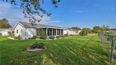 WELCOME to the highly sought-after Chestnut II model--a gem that on The Links of Spruce Creek in Florida - for sale on GolfHomes.com, golf home, golf lot