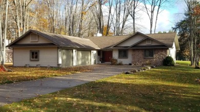 Well maintained..Well Built 3 bedroom 3 1/2 bath home on the 5th on Michaywe Pines Course in Michigan - for sale on GolfHomes.com, golf home, golf lot