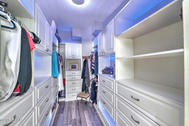 Beautifully remodeled and meticulously maintained, this on Spruce Creek Golf Club in Florida - for sale on GolfHomes.com, golf home, golf lot