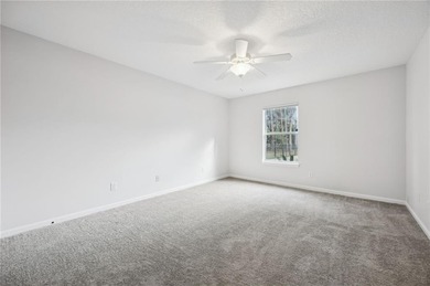 This beautiful three-bedroom two-bathroom home situated on Hole on Laurel Island Links in Georgia - for sale on GolfHomes.com, golf home, golf lot